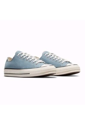 Converse All Star Aqua Low-Top Lace Up Sneaker Size 4
